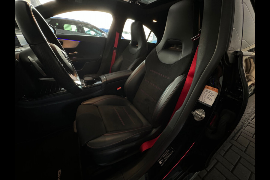 Mercedes-Benz CLA-Klasse 180 AMG Pano|Keyless|Sfeer|Memory|Stoelverwarming|AMG