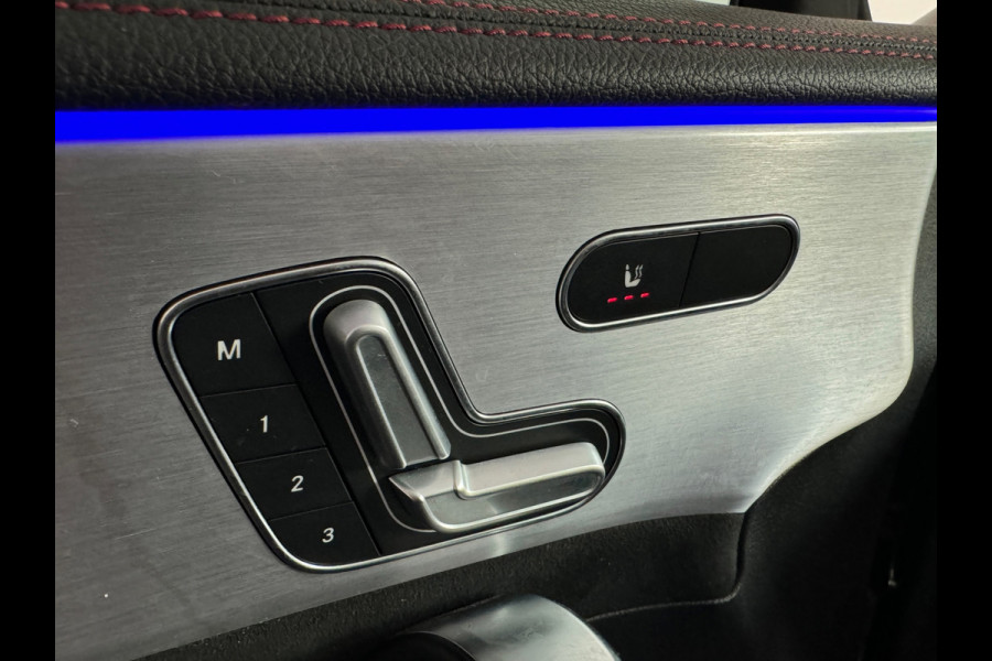 Mercedes-Benz CLA-Klasse 180 AMG Pano|Keyless|Sfeer|Memory|Stoelverwarming|AMG