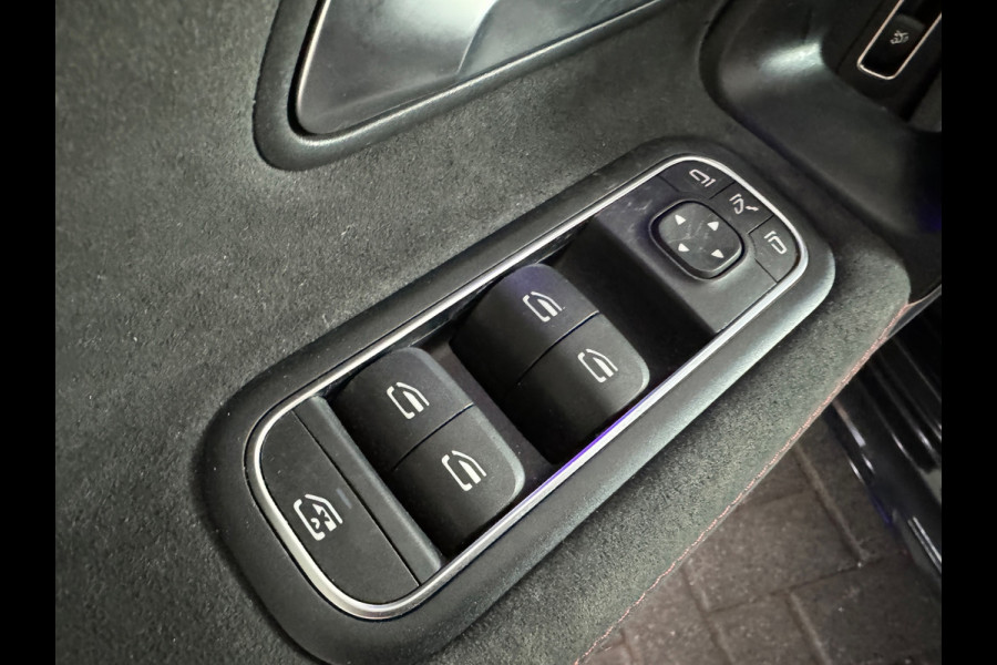 Mercedes-Benz CLA-Klasse 180 AMG Pano|Keyless|Sfeer|Memory|Stoelverwarming|AMG