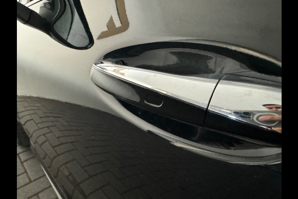Mercedes-Benz CLA-Klasse 180 AMG Pano|Keyless|Sfeer|Memory|Stoelverwarming|AMG