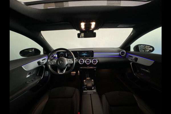 Mercedes-Benz CLA-Klasse 180 AMG Pano|Keyless|Sfeer|Memory|Stoelverwarming|AMG