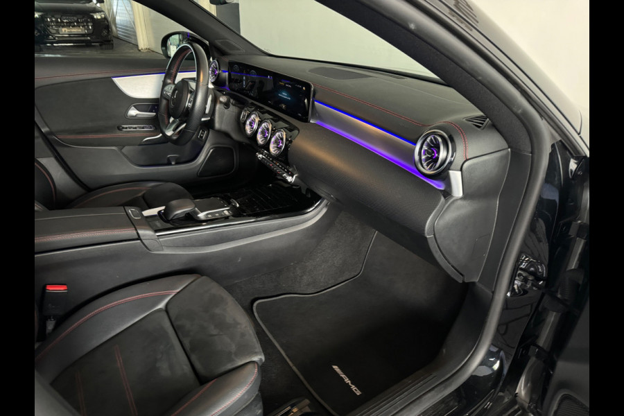Mercedes-Benz CLA-Klasse 180 AMG Pano|Keyless|Sfeer|Memory|Stoelverwarming|AMG