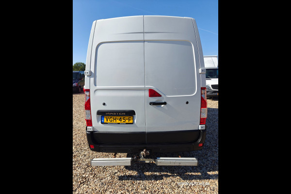 Renault Master T35 2.3 dCi 135 L2H2 ,+ werkplaats inrichting , Euro 6 , 1e Eig , 140 PK , Apk 8- 2027 , Camera , leuke bus.