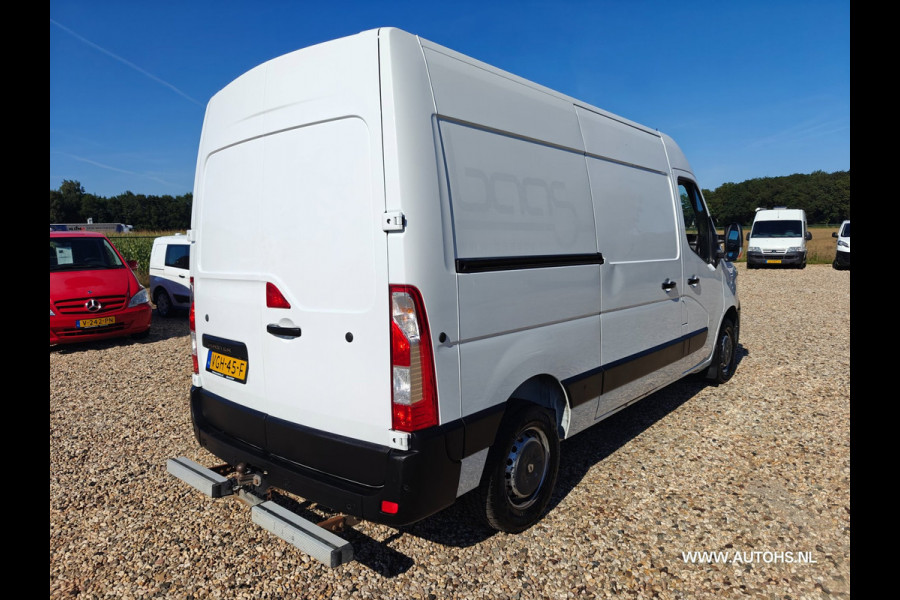 Renault Master T35 2.3 dCi 135 L2H2 ,+ werkplaats inrichting , Euro 6 , 1e Eig , 140 PK , Apk 8- 2027 , Camera , leuke bus.