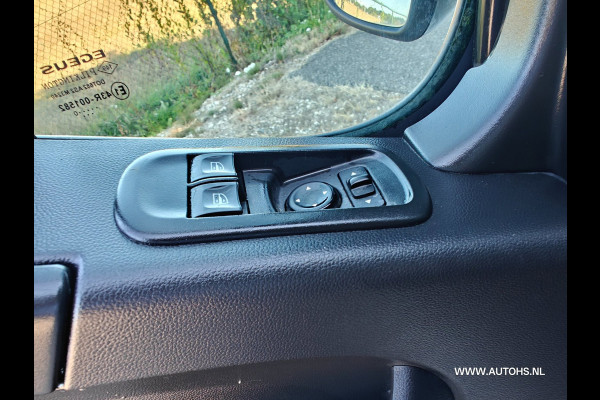 Renault Master T35 2.3 dCi 135 L2H2 ,+ werkplaats inrichting , Euro 6 , 1e Eig , 140 PK , Apk 8- 2027 , Camera , leuke bus.