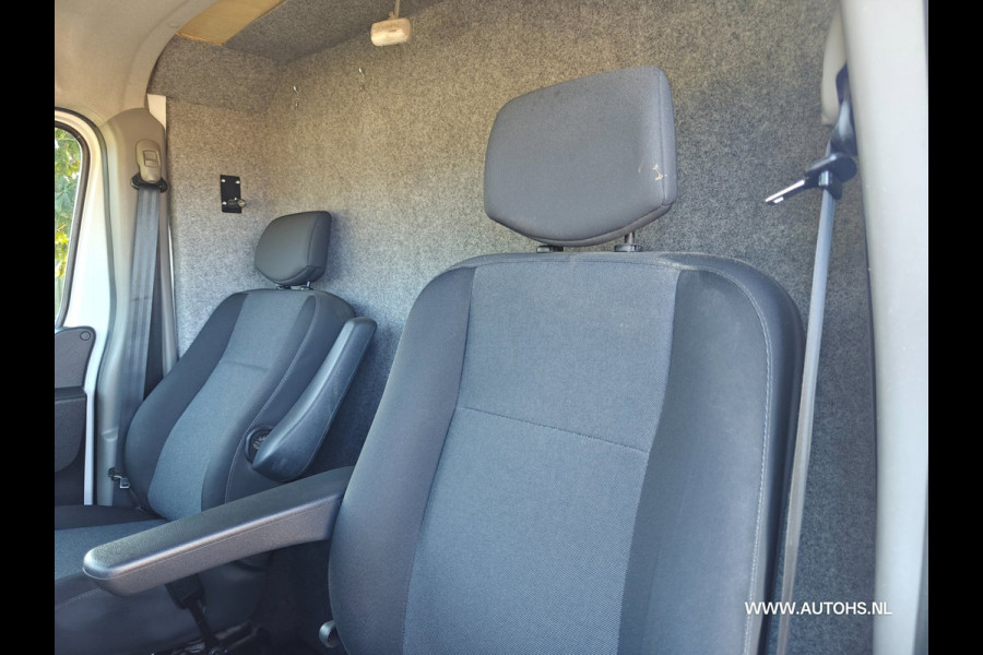 Renault Master T35 2.3 dCi 135 L2H2 ,+ werkplaats inrichting , Euro 6 , 1e Eig , 140 PK , Apk 8- 2027 , Camera , leuke bus.