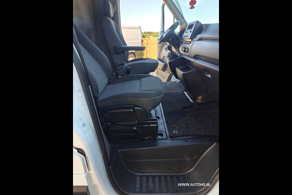 Renault Master T35 2.3 dCi 135 L2H2 ,+ werkplaats inrichting , Euro 6 , 1e Eig , 140 PK , Apk 8- 2027 , Camera , leuke bus.