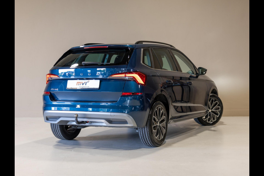 Škoda Kamiq 1.0 TSI Style 110pk / Elektrisch verstelbare stoelen / Panoramadak / Trekhaak / Dodehoek detectie / Achteruitrijcamera / Navigatie / Apple carplay /