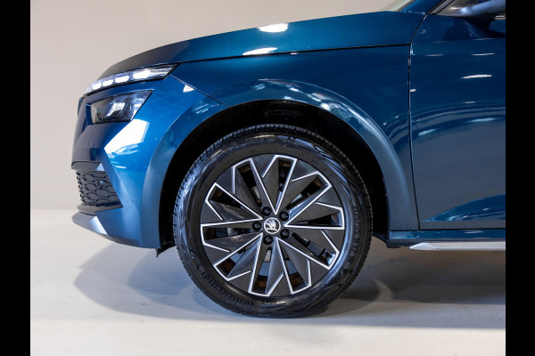 Škoda Kamiq 1.0 TSI Style 110pk / Elektrisch verstelbare stoelen / Panoramadak / Trekhaak / Dodehoek detectie / Achteruitrijcamera / Navigatie / Apple carplay /