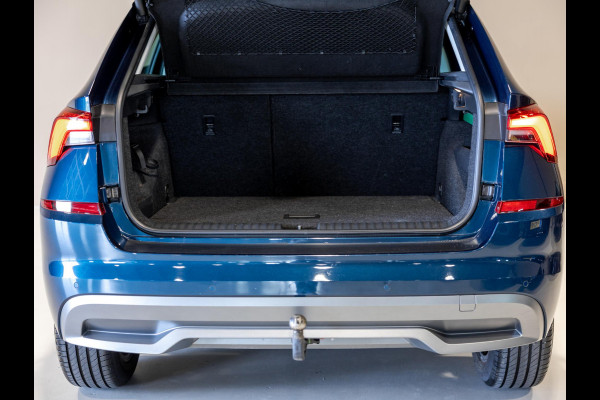 Škoda Kamiq 1.0 TSI Style 110pk / Elektrisch verstelbare stoelen / Panoramadak / Trekhaak / Dodehoek detectie / Achteruitrijcamera / Navigatie / Apple carplay /