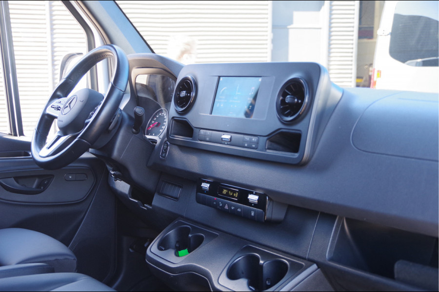 Mercedes-Benz Sprinter 317 1.9 CDI L1H1 RWD AUT. LED, TREKHAAK, LEDER, 360 CAMERA, STANDKACHEL, STOELVERWARMING, LEDER STUUR, CRUISE