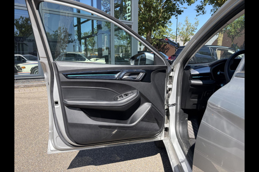 MG Mg5 electric Long Range Comfort 61 kWh SOH 96% | ACHTERUITRIJCAMERA | ADAPTIVE CRUISE CONTROL | STOEL & STUURVERWARMING | MG DEALER ONDERHOUDEN | FABRIEKSGARANTIE T/M 12-2030 |
