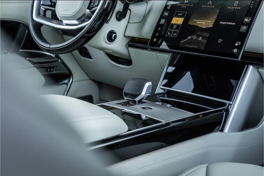 Land Rover Range Rover 3.0 P550e Autobiography PHEV - Panorama | 4x Stoelkoeling | Meridian | Massage | Elek. Trekhaak