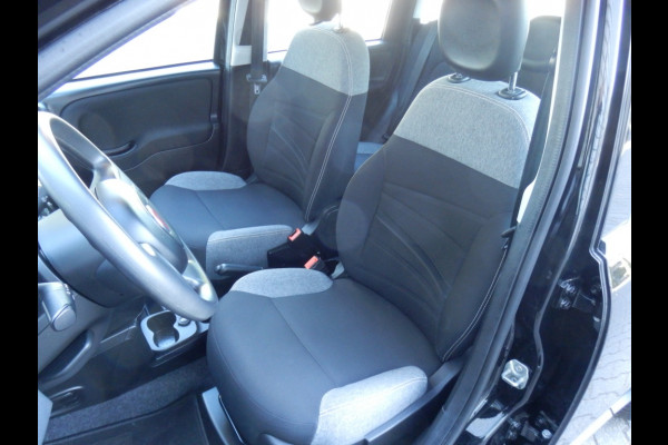 Fiat Panda 1.0 Hybrid Cross I 5 pers. uitv. I Airco I Tel voorber. I