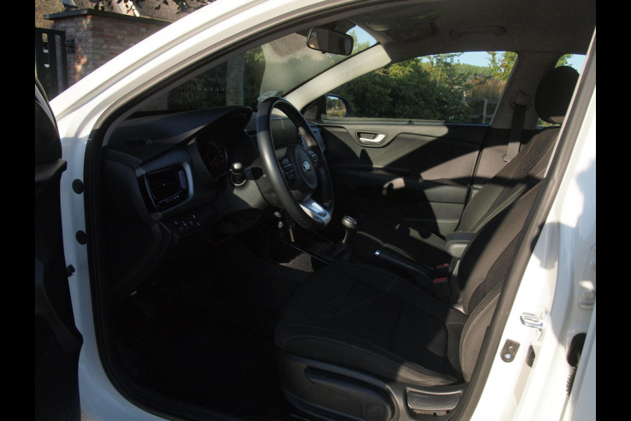 Kia Rio 1.0 T-GDi MHEV DynamicLine | Camera | Apple Carplay | Cruise Control | NL-Auto |