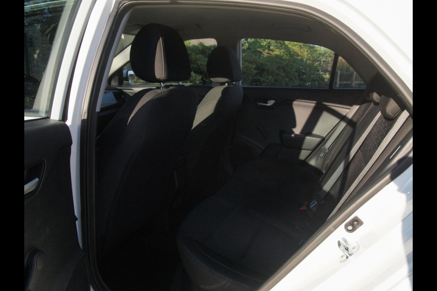 Kia Rio 1.0 T-GDi MHEV DynamicLine | Camera | Apple Carplay | Cruise Control | NL-Auto |