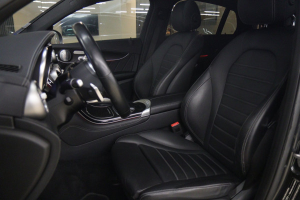 Mercedes-Benz GLC Coupé 300e 4MATIC PANO/CARPLAY/KEYLESS/SFEERVER/VOL