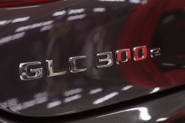 Mercedes-Benz GLC Coupé 300e 4MATIC PANO/CARPLAY/KEYLESS/SFEERVER/VOL