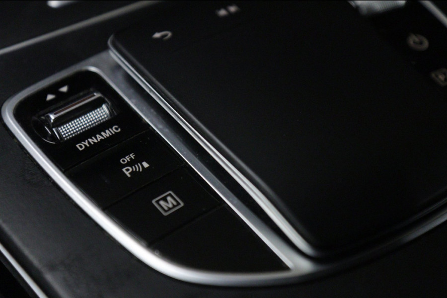 Mercedes-Benz GLC Coupé 300e 4MATIC PANO/CARPLAY/KEYLESS/SFEERVER/VOL