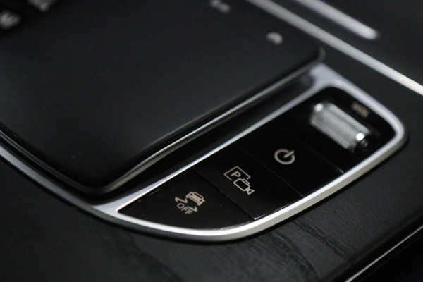 Mercedes-Benz GLC Coupé 300e 4MATIC PANO/CARPLAY/KEYLESS/SFEERVER/VOL