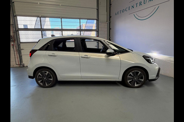 Honda Jazz 1.5 e:HEV Advance, 1 Jaar Bovag Garantie, Automaat, Camera, Stoel/Stuurverwarming, Carplay