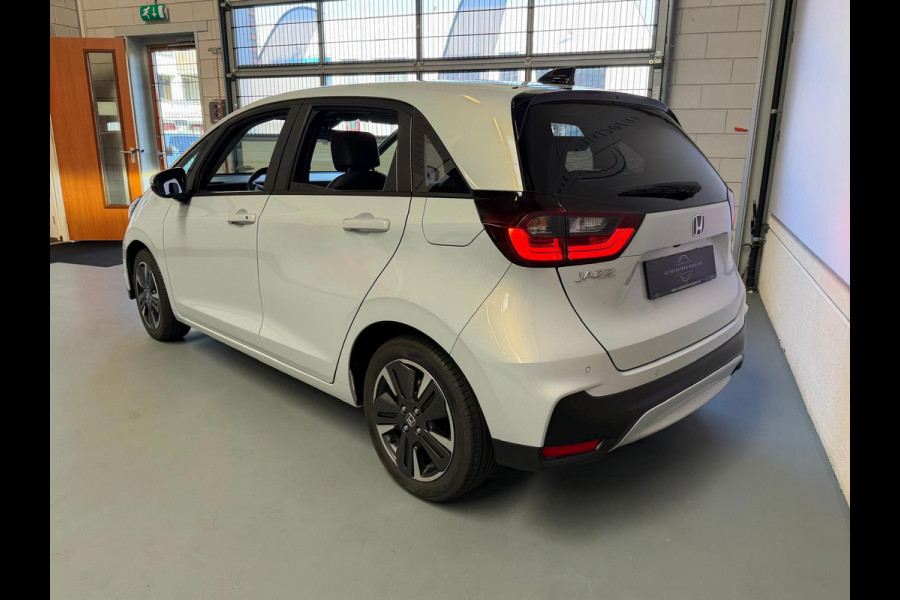 Honda Jazz 1.5 e:HEV Advance, 1 Jaar Bovag Garantie, Automaat, Camera, Stoel/Stuurverwarming, Carplay
