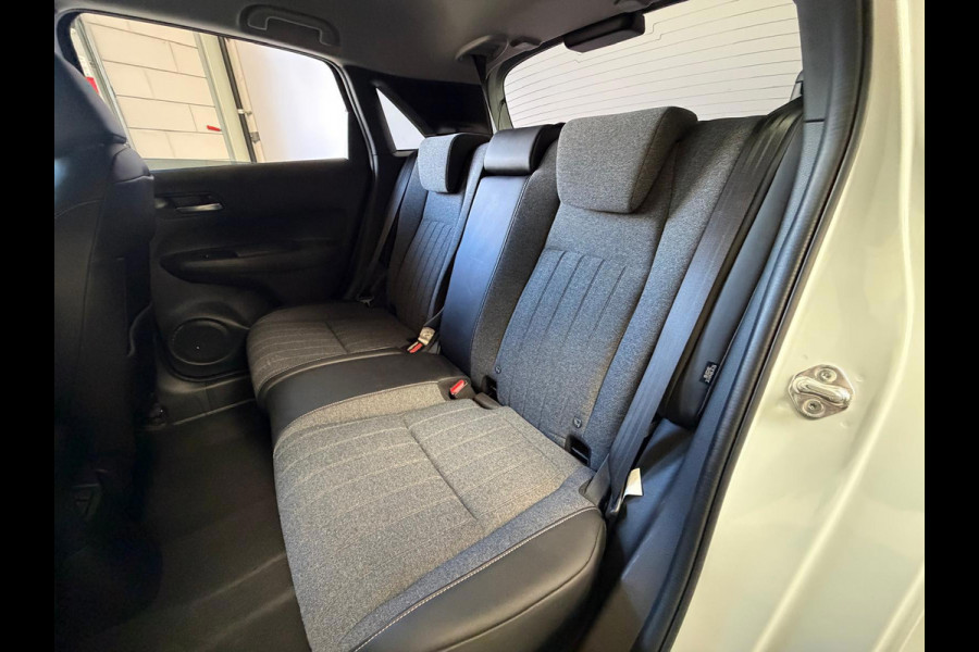 Honda Jazz 1.5 e:HEV Advance, 1 Jaar Bovag Garantie, Automaat, Camera, Stoel/Stuurverwarming, Carplay