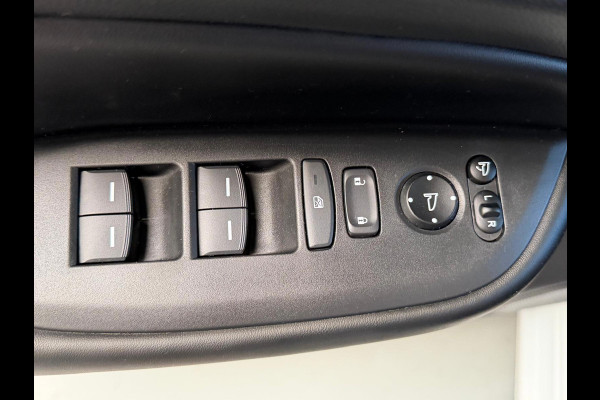 Honda Jazz 1.5 e:HEV Advance, 1 Jaar Bovag Garantie, Automaat, Camera, Stoel/Stuurverwarming, Carplay