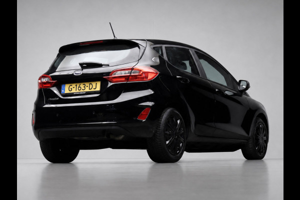 Ford Fiesta 1.1 Sport (APPLE CARPLAY,NAVI,LED,PDC,LANE ASSIST,DAB,BLUETOOTH,SPORTSTOELEN,LM VELGEN,NIEUWE APK,NETTE STAAT)