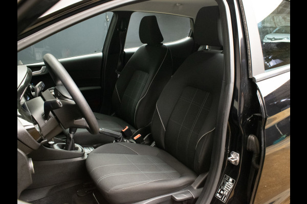 Ford Fiesta 1.1 Sport (APPLE CARPLAY,NAVI,LED,PDC,LANE ASSIST,DAB,BLUETOOTH,SPORTSTOELEN,LM VELGEN,NIEUWE APK,NETTE STAAT)