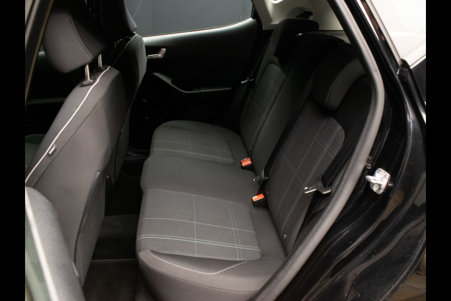 Ford Fiesta 1.1 Sport (APPLE CARPLAY,NAVI,LED,PDC,LANE ASSIST,DAB,BLUETOOTH,SPORTSTOELEN,LM VELGEN,NIEUWE APK,NETTE STAAT)