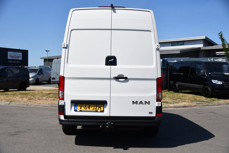MAN TGE 3.140 35 2.0 L3H3 PB Edition FACELIFT! Camera, Adaptieve Cruise, Carplay, Stoelverwarming, LED, Automaat, 140pk, Geveerde stoel, Stoelmassage, Uniek!