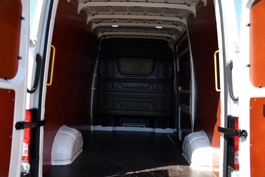 MAN TGE 3.140 35 2.0 L3H3 PB Edition FACELIFT! Camera, Adaptieve Cruise, Carplay, Stoelverwarming, LED, Automaat, 140pk, Geveerde stoel, Stoelmassage, Uniek!