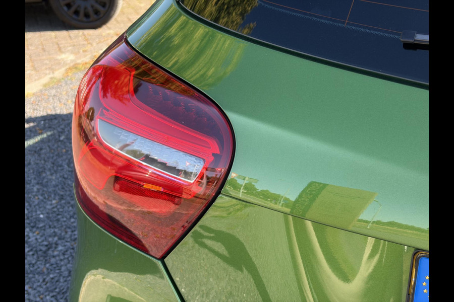 Mercedes-Benz A-Klasse 160 Ambition Automaat l Dealer Onderhouden l Pano l Carplay l Stoelverw l Navi l Halfleder l Pdc l LED l Clima l Cruise l Lm velgen l 102pk l N.A.P l Apk tot 07-2027