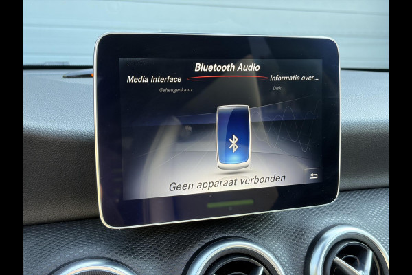Mercedes-Benz A-Klasse 160 Ambition Automaat l Dealer Onderhouden l Pano l Carplay l Stoelverw l Navi l Halfleder l Pdc l LED l Clima l Cruise l Lm velgen l 102pk l N.A.P l Apk tot 07-2027