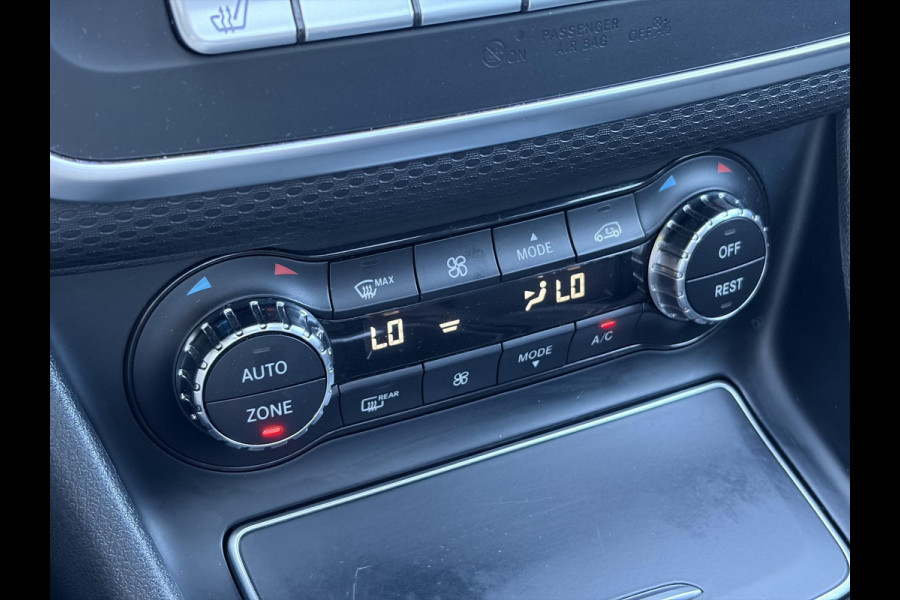 Mercedes-Benz A-Klasse 160 Ambition Automaat l Dealer Onderhouden l Pano l Carplay l Stoelverw l Navi l Halfleder l Pdc l LED l Clima l Cruise l Lm velgen l 102pk l N.A.P l Apk tot 07-2027