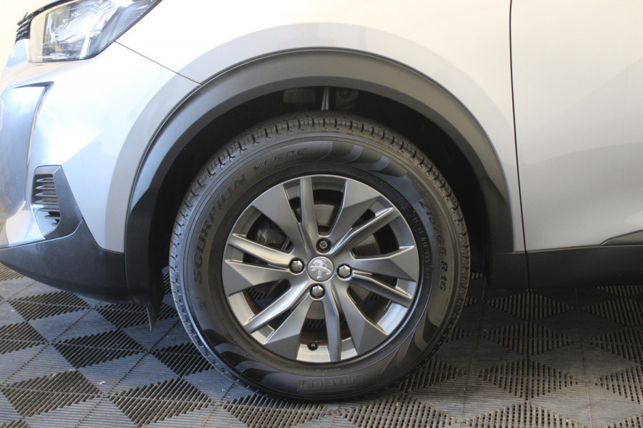 Peugeot 2008 1.2 PureTech Active Pack