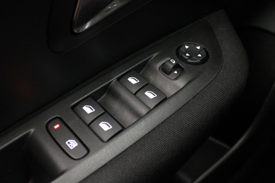 Peugeot 208 1.2 PureTech 75 Active Carplay