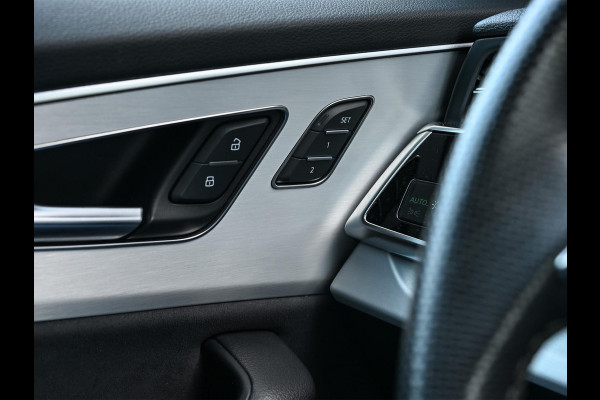 Audi Q8 60 TFSI e quattro Pro Line S Competition | Panoramadak | 360 Camera | Stoelmassage + Ventilatie | Luchtvering | Ambiance Interieur | Stoelverwarming V+A | Memory Seats |