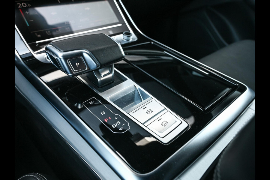 Audi Q8 60 TFSI e quattro Pro Line S Competition | Panoramadak | 360 Camera | Stoelmassage + Ventilatie | Luchtvering | Ambiance Interieur | Stoelverwarming V+A | Memory Seats |