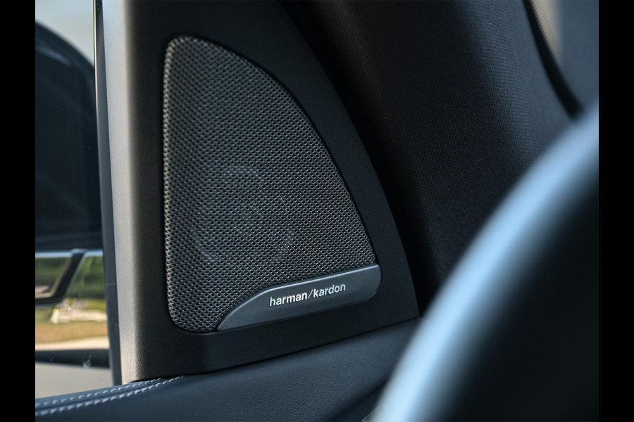 BMW X5 xDrive50e M-Sport Pro | Panoramadak | HUD | Harman/Kardon | Active Cruise | 360 Camera | Stoelverwarming + Ventialatie | Memory Seats | BMW Gesture Control | Ambiance Interieur |