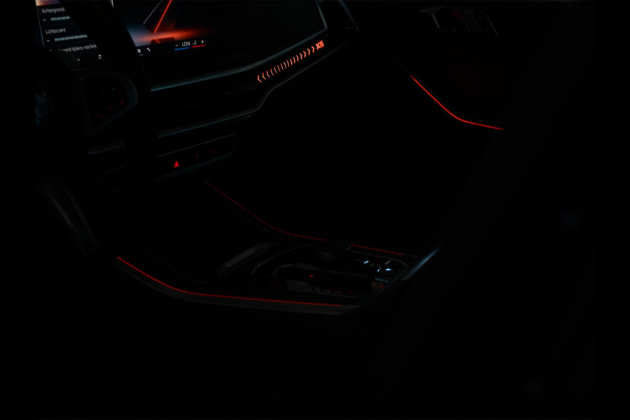 BMW X5 xDrive50e M-Sport Pro | Panoramadak | HUD | Harman/Kardon | Active Cruise | 360 Camera | Stoelverwarming + Ventialatie | Memory Seats | BMW Gesture Control | Ambiance Interieur |