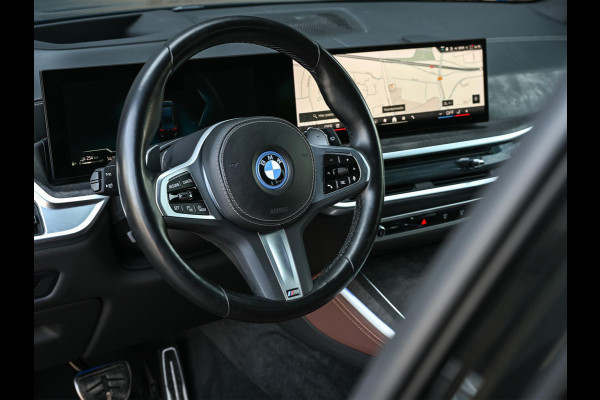 BMW X5 xDrive50e M-Sport Pro | Panoramadak | HUD | Harman/Kardon | Active Cruise | 360 Camera | Stoelverwarming + Ventialatie | Memory Seats | BMW Gesture Control | Ambiance Interieur |
