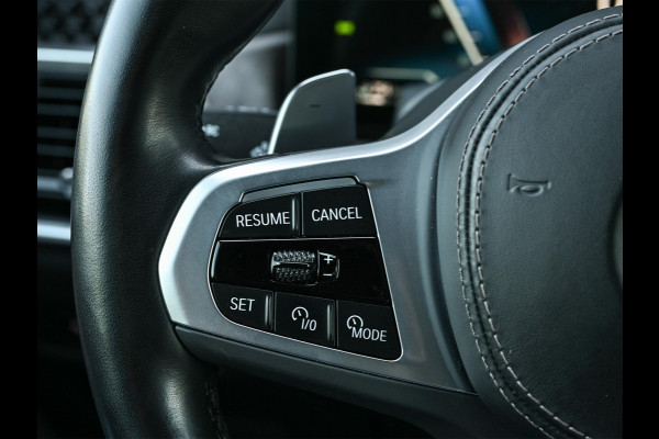BMW X5 xDrive50e M-Sport Pro | Panoramadak | HUD | Harman/Kardon | Active Cruise | 360 Camera | Stoelverwarming + Ventialatie | Memory Seats | BMW Gesture Control | Ambiance Interieur |