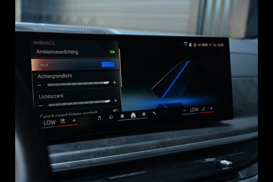 BMW X5 xDrive50e M-Sport Pro | Panoramadak | HUD | Harman/Kardon | Active Cruise | 360 Camera | Stoelverwarming + Ventialatie | Memory Seats | BMW Gesture Control | Ambiance Interieur |