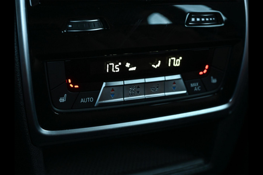 BMW X5 xDrive50e M-Sport Pro | Panoramadak | HUD | Harman/Kardon | Active Cruise | 360 Camera | Stoelverwarming + Ventialatie | Memory Seats | BMW Gesture Control | Ambiance Interieur |