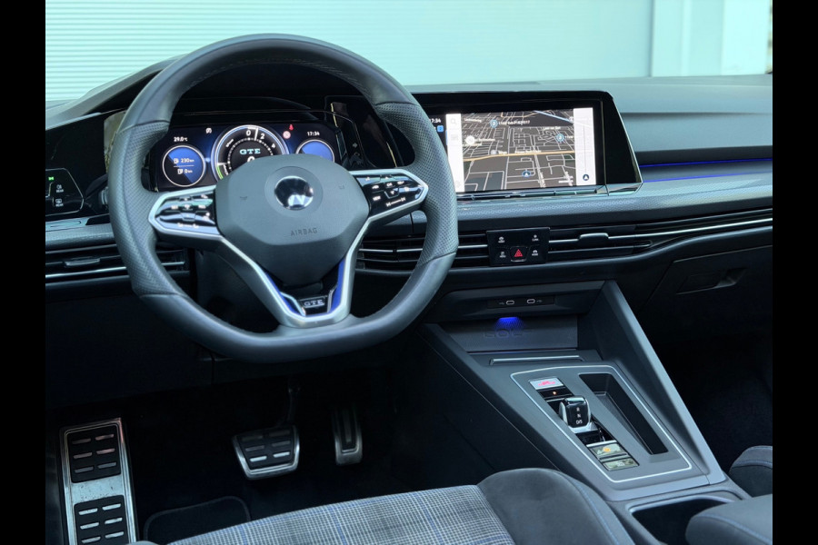 Volkswagen Golf 1.4 eHybrid GTE Pano/Matrix/HuD