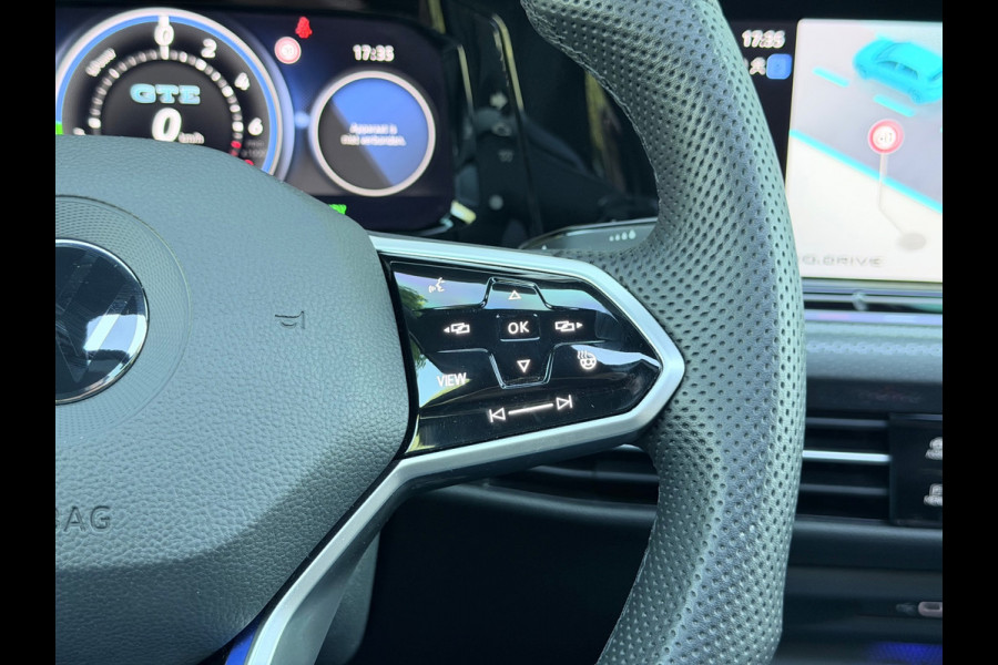 Volkswagen Golf 1.4 eHybrid GTE Pano/Matrix/HuD