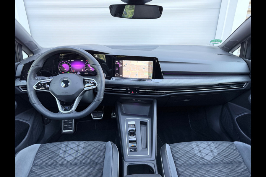 Volkswagen Golf 1.5 TSI 3x R-Line Pano/Matrix/Camera