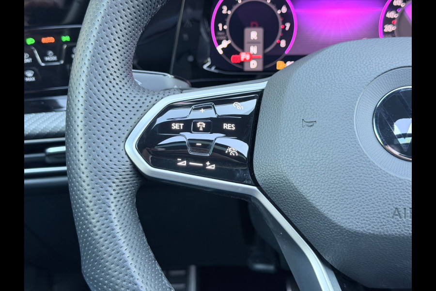 Volkswagen Golf 1.5 TSI 3x R-Line Pano/Matrix/Camera